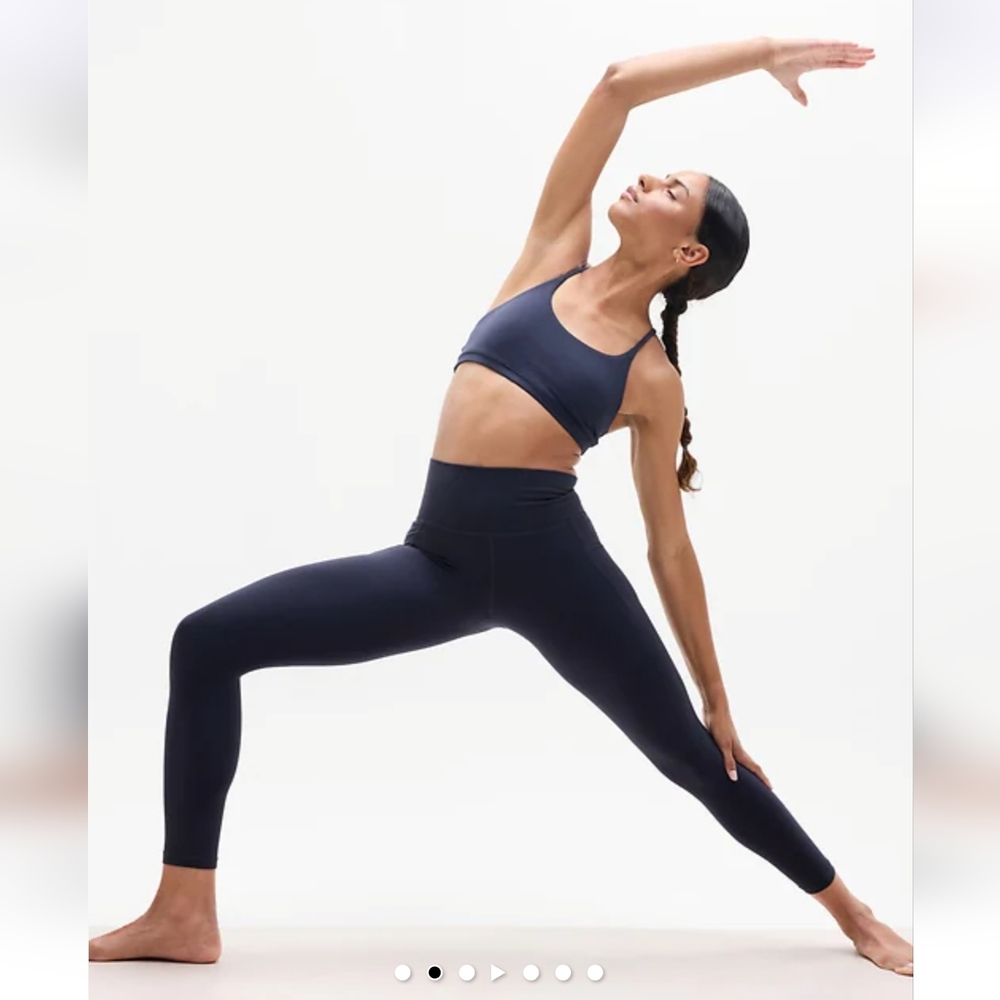 Athleta Stash Pocket Salutation 7/8 Tight Leggings Navy Size Medium